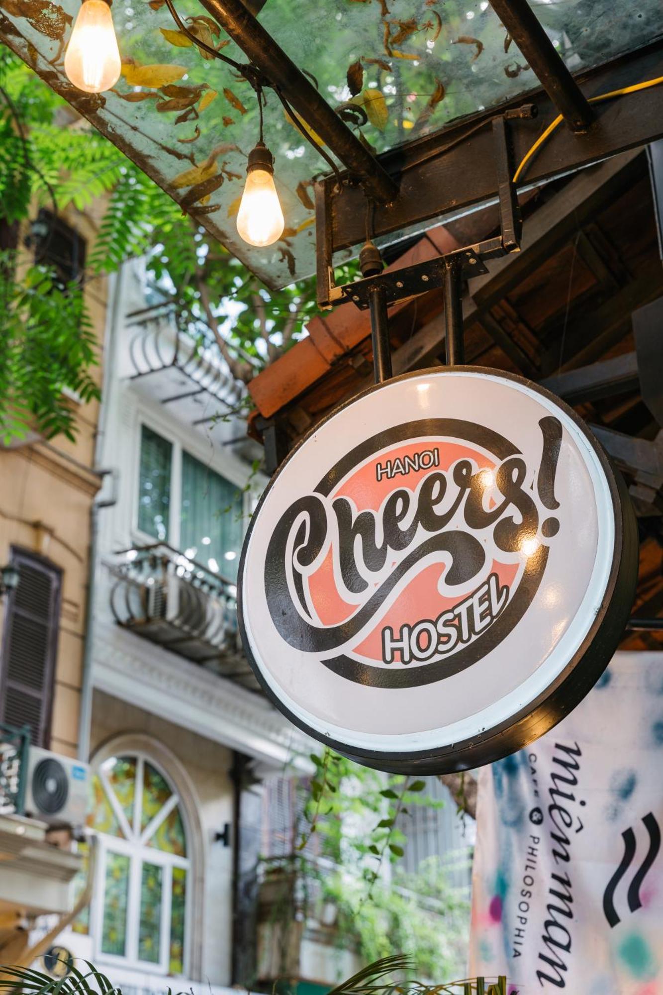 Cheers Hostel Ханой Екстер'єр фото