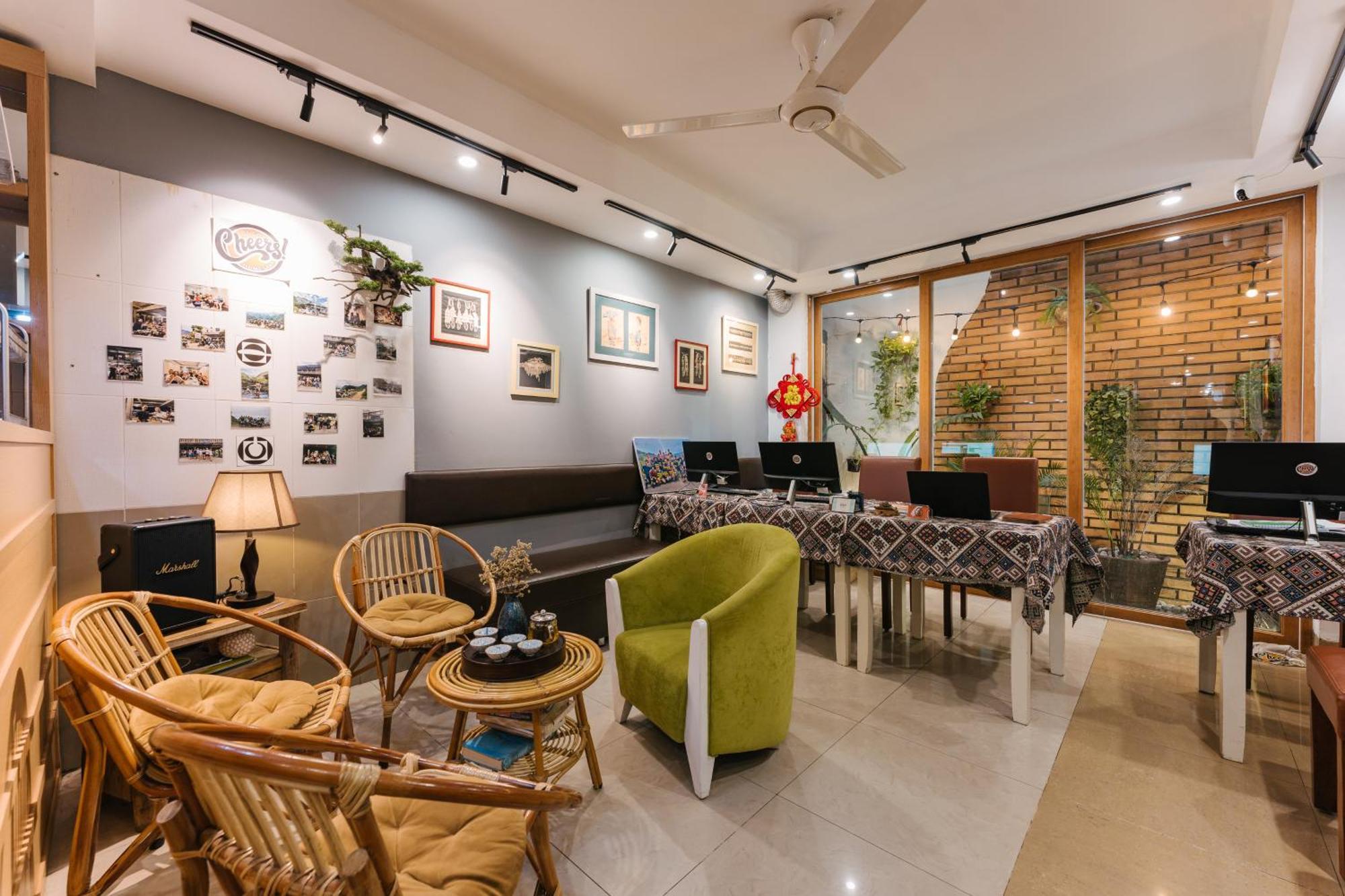 Cheers Hostel Ханой Екстер'єр фото