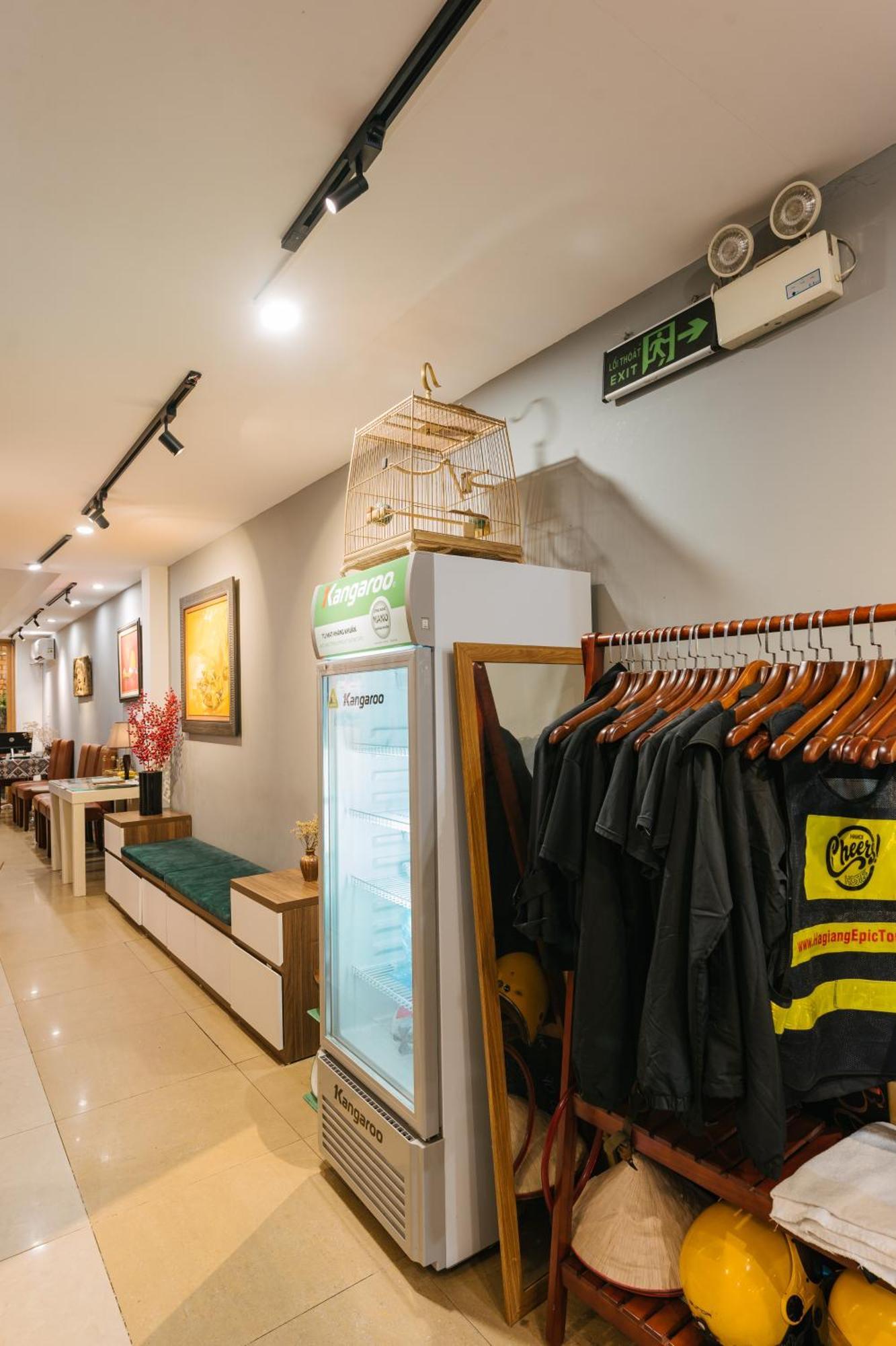 Cheers Hostel Ханой Екстер'єр фото