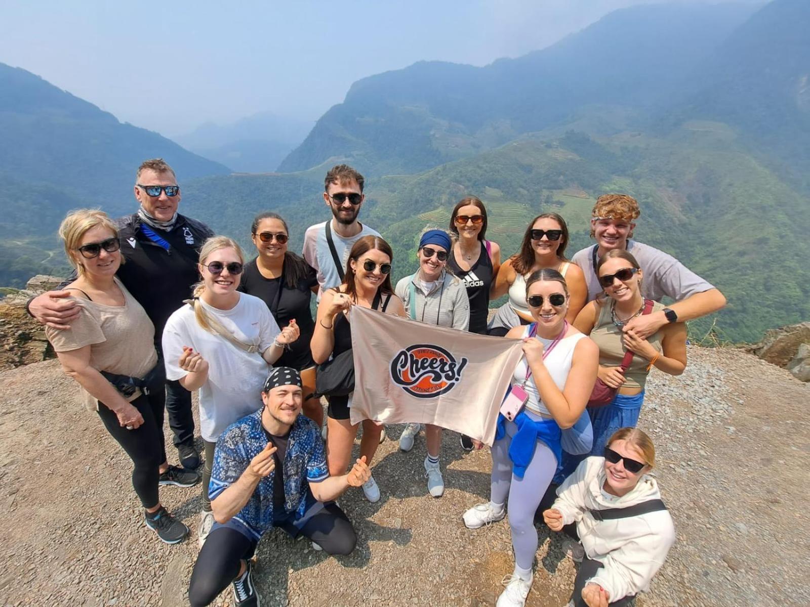 Cheers Hostel Ханой Екстер'єр фото