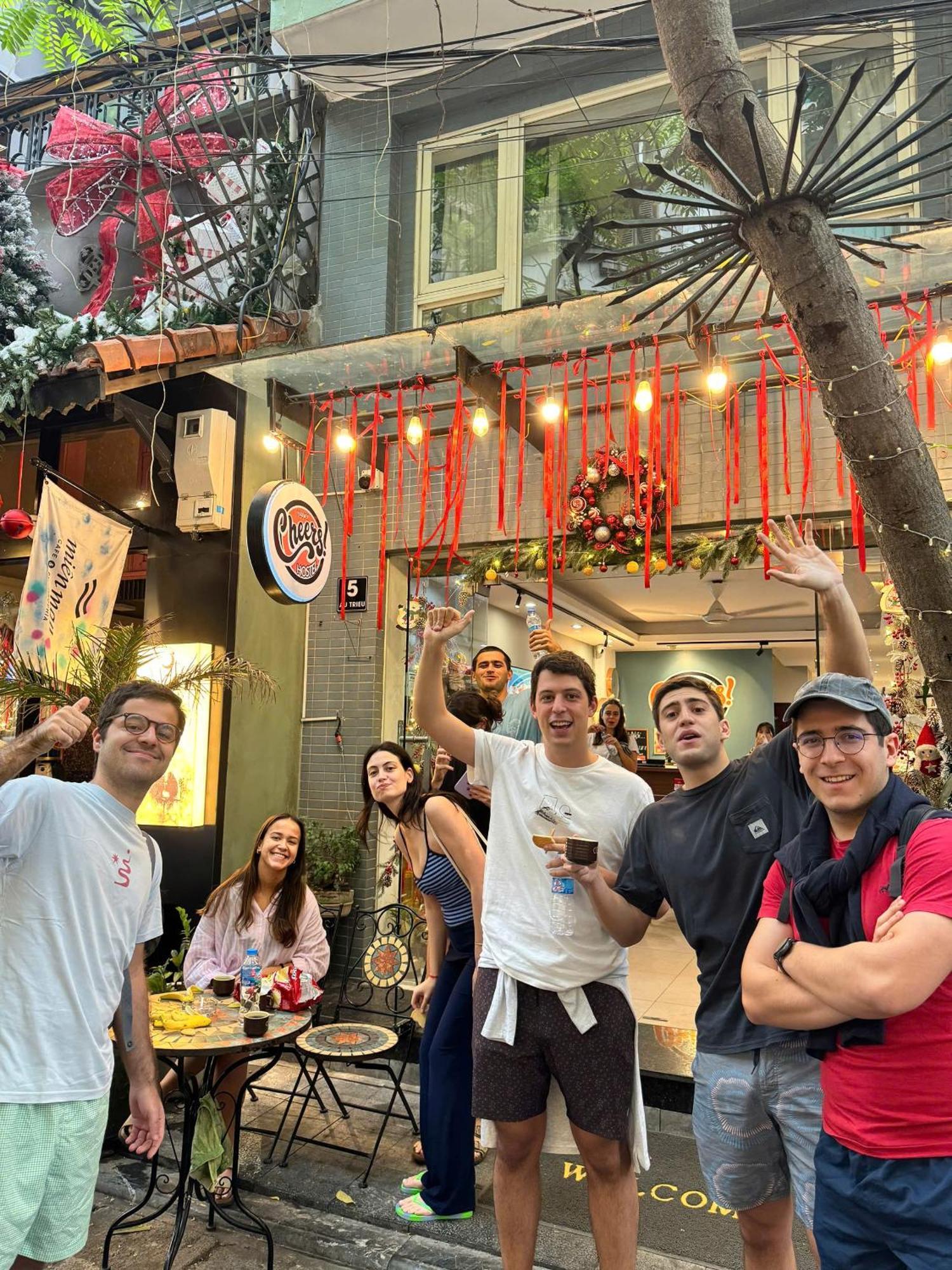 Cheers Hostel Ханой Екстер'єр фото